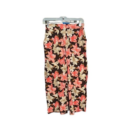 Denim and Company, women’s floral, print Beachy, Flowey, Capri pants, size small - Picture 2 of 5
